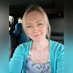 Meet your Posher, Lynn